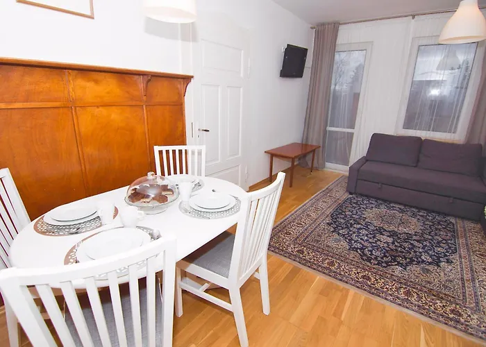 Goscinne 54 Apartment *